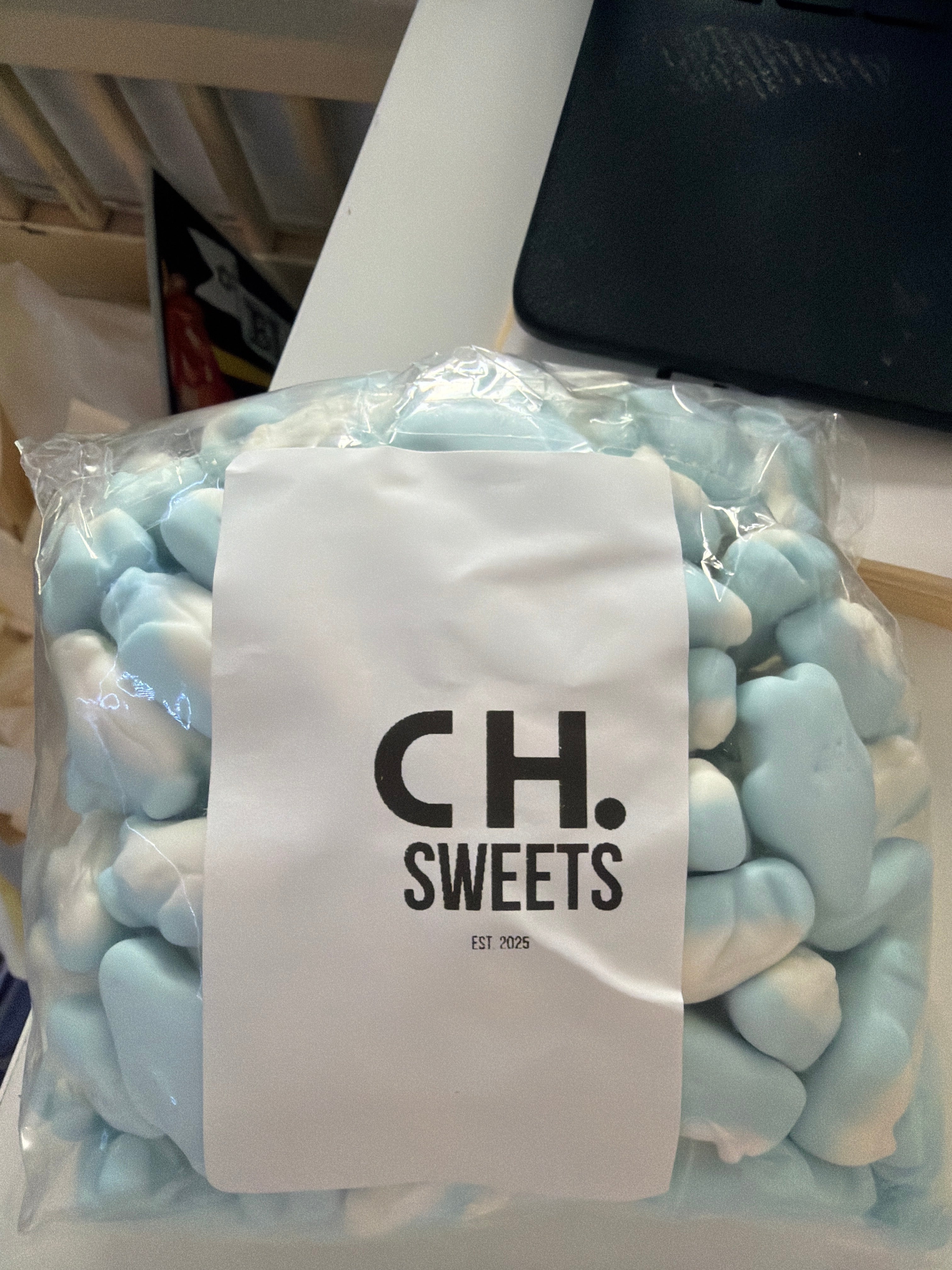 500g limited edition penguin’s share bag